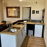 公寓 Unique Near Tivoli 卢布尔雅那