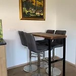 Unique Near Tivoli 公寓 卢布尔雅那