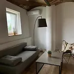 Unique Near Tivoli 公寓 卢布尔雅那